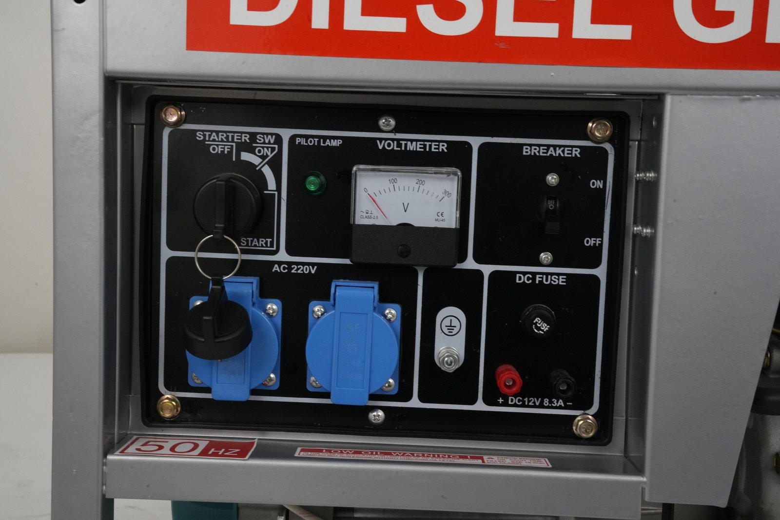 WENXIN manual-open-frame-4-6-6-5kw diesel generator, control panel view