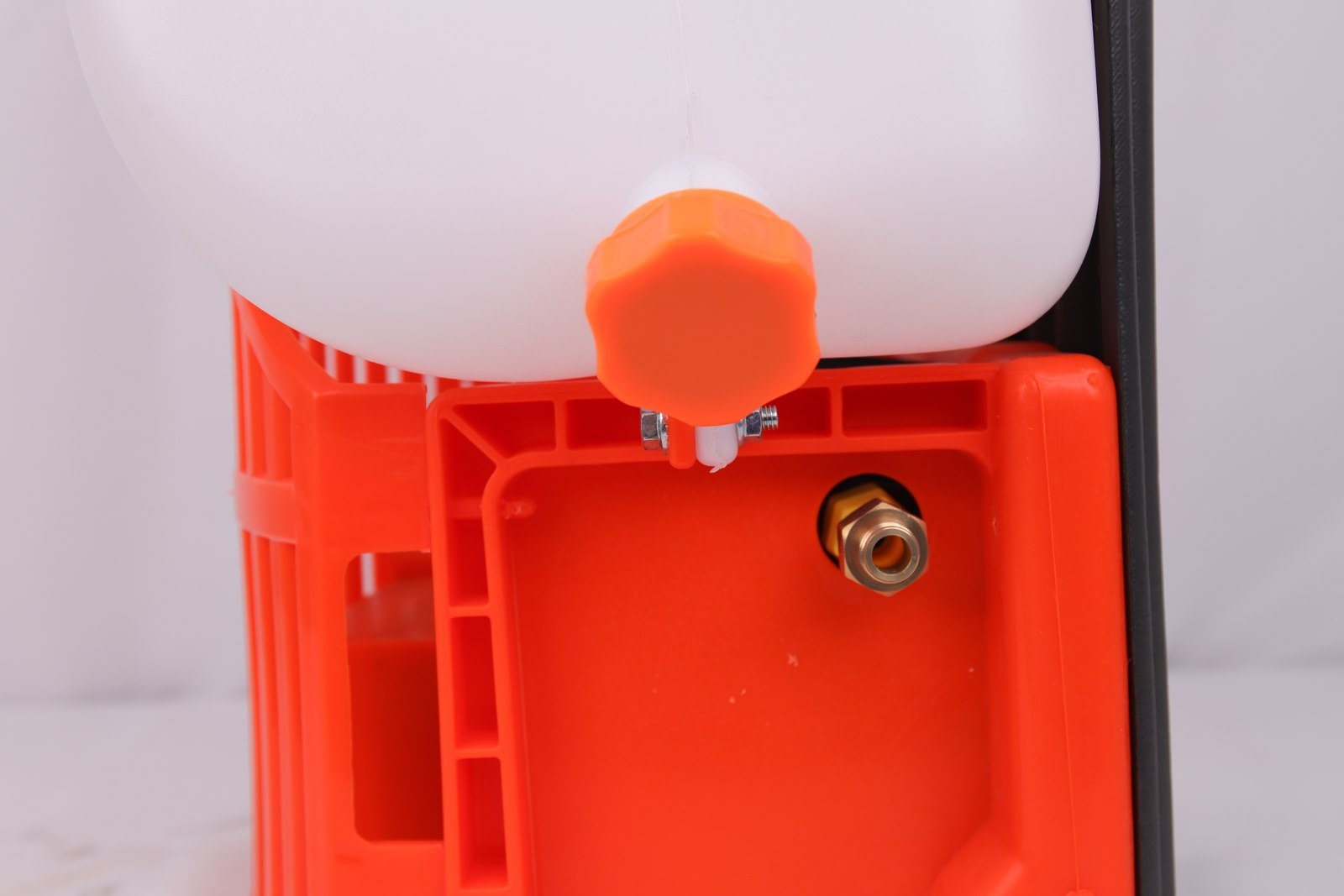 WENXIN 768 electric sprayer, detail 2 view