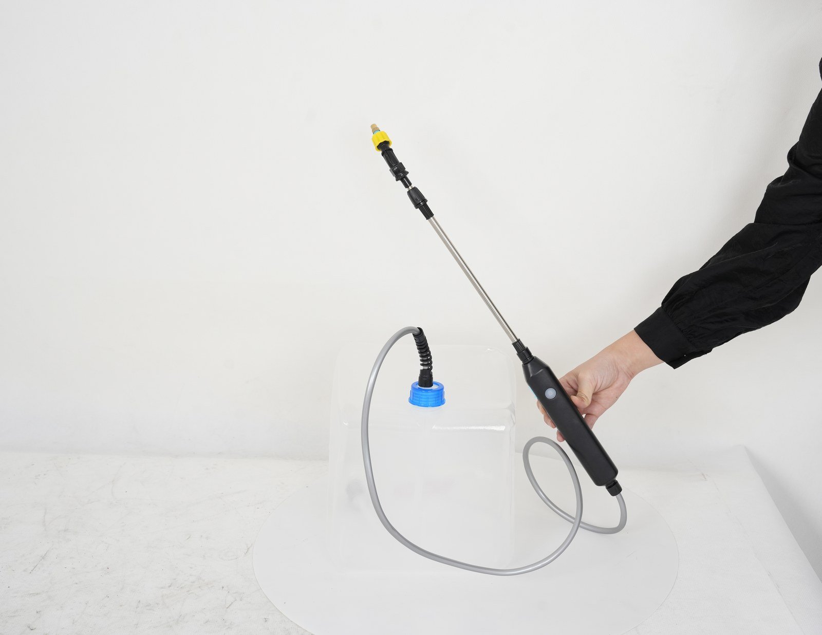 WENXIN 5l-10l-15l-20l-square foldable sprayer, back view