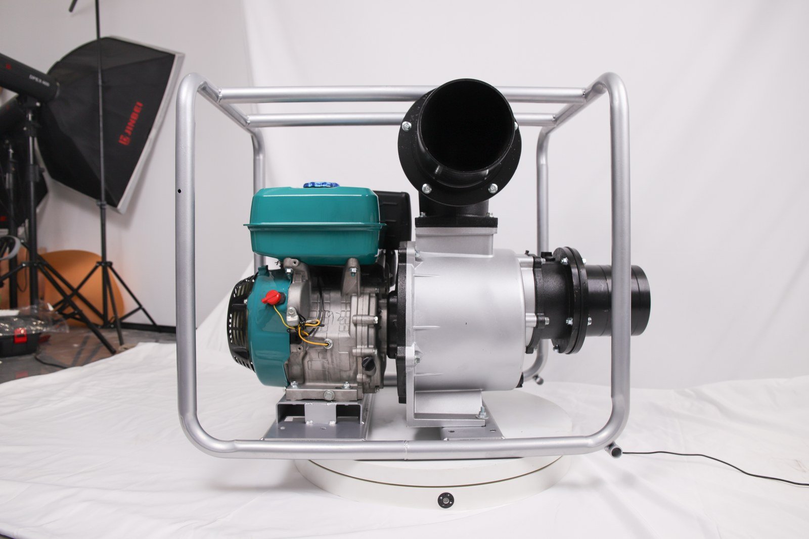 WENXIN 6-inch gasoline water pump, pump head view