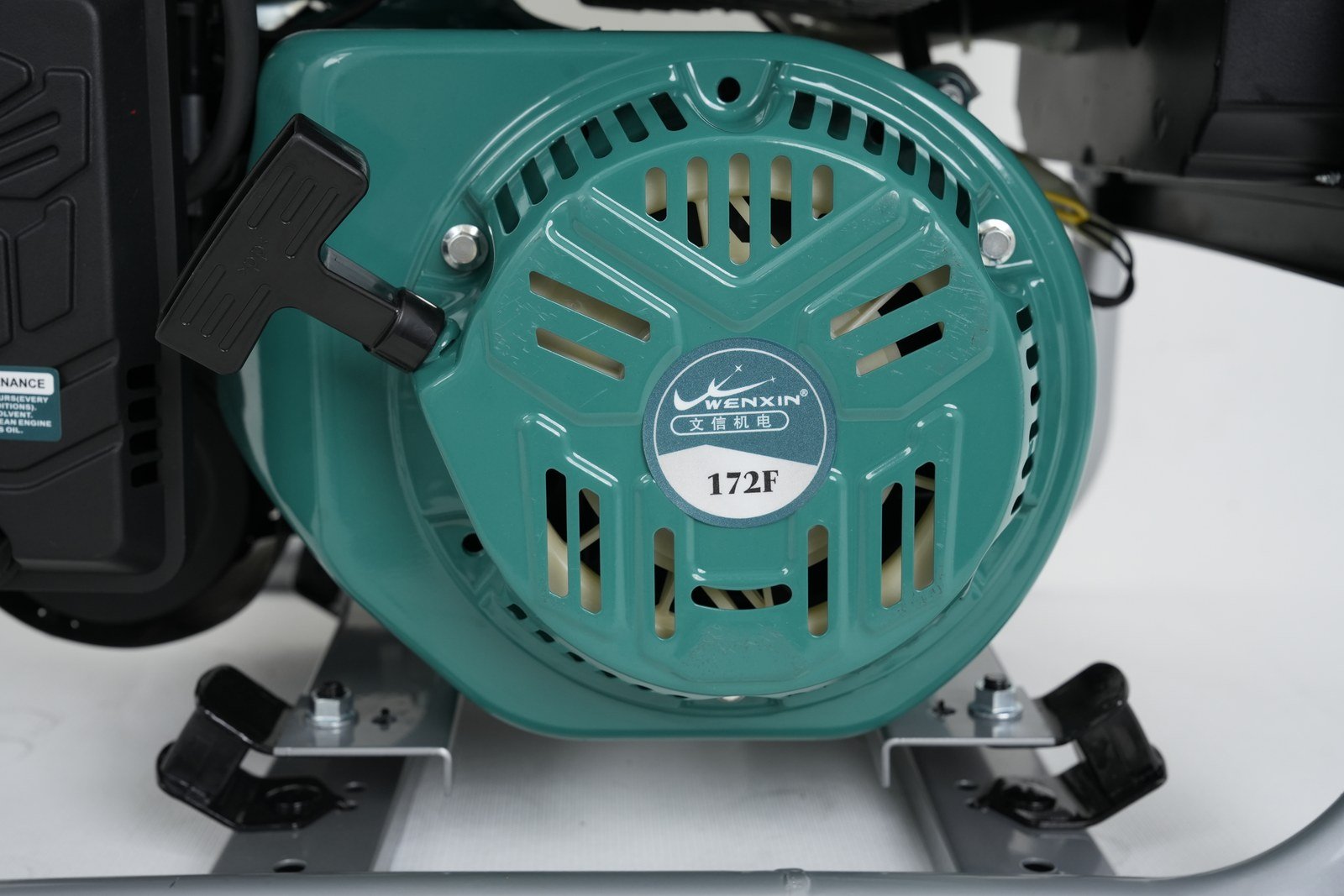 WENXIN 3-0-4-5kw-wenxin-type-open-frame inverter generator, engine view