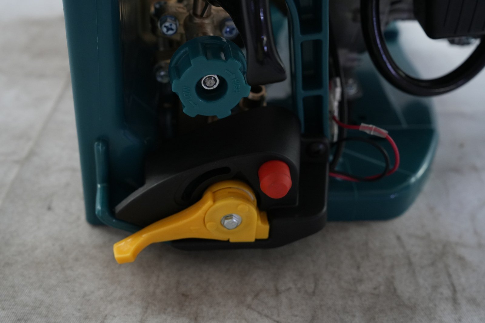 WENXIN 769 knapsack power sprayer, detail 2 view