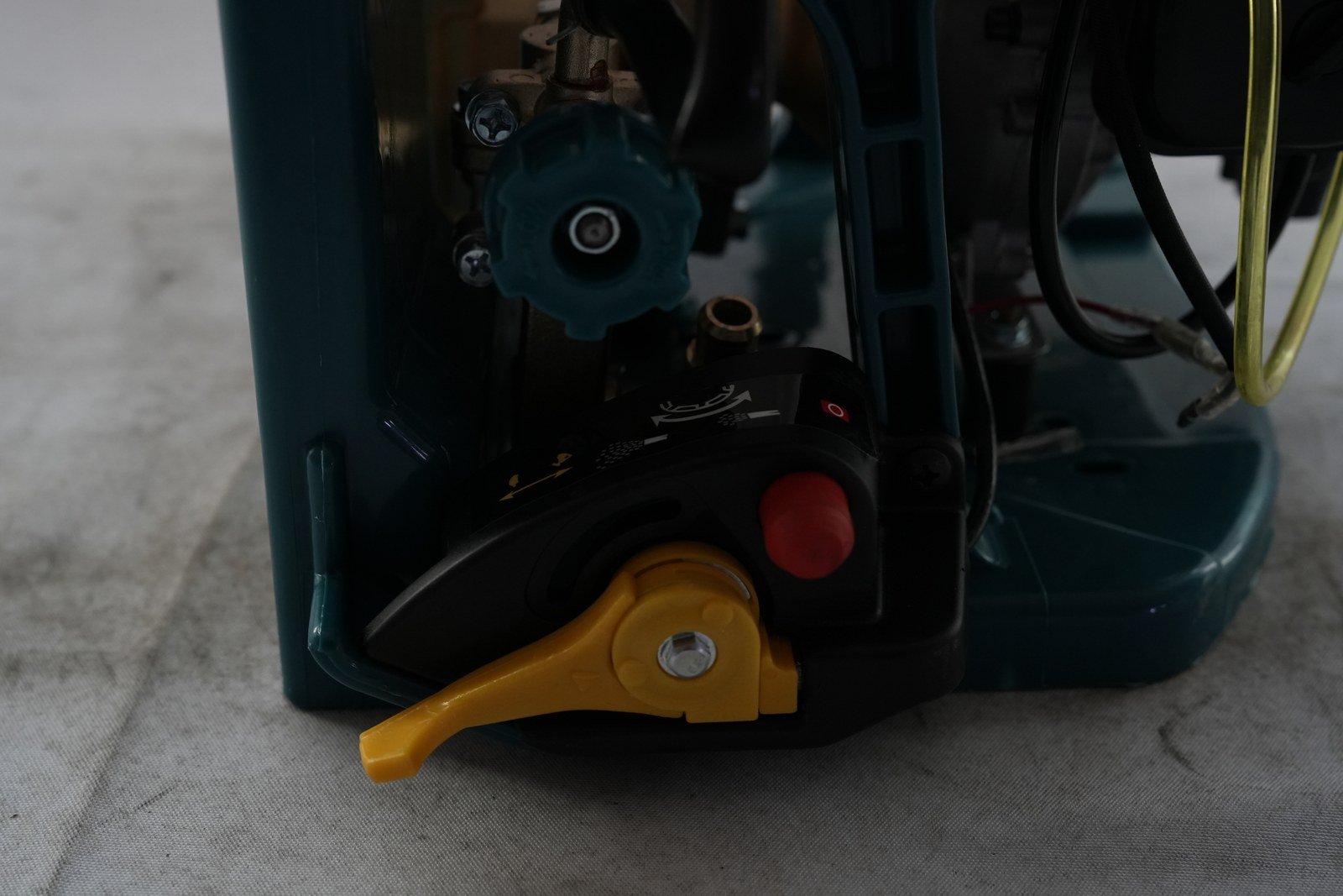 WENXIN 809 knapsack power sprayer, detail 2 view