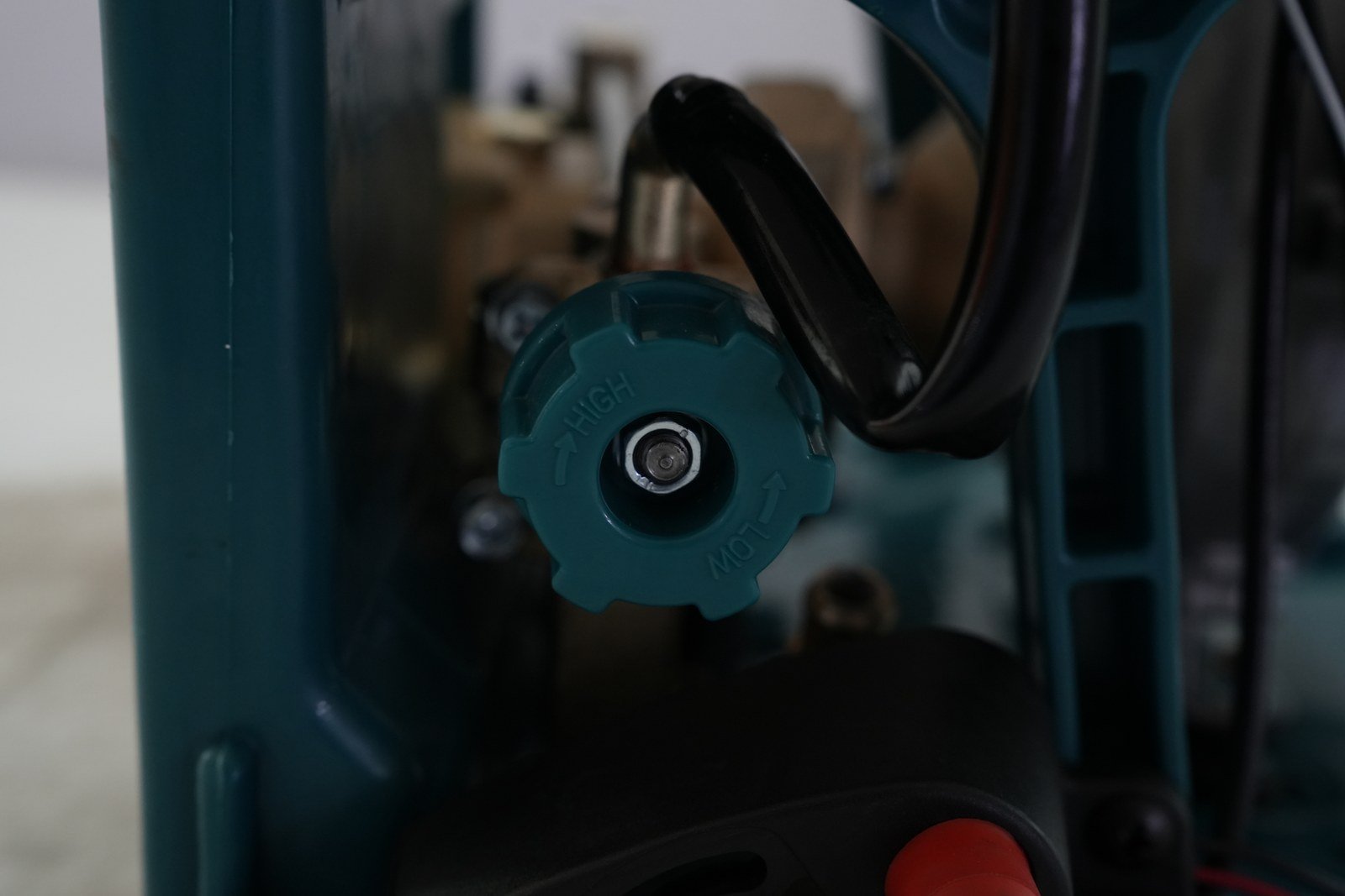 WENXIN 909 knapsack power sprayer, detail 1 view
