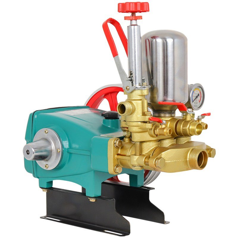 WENXIN 80 plunger pump with three 34 mm plungers on a white background