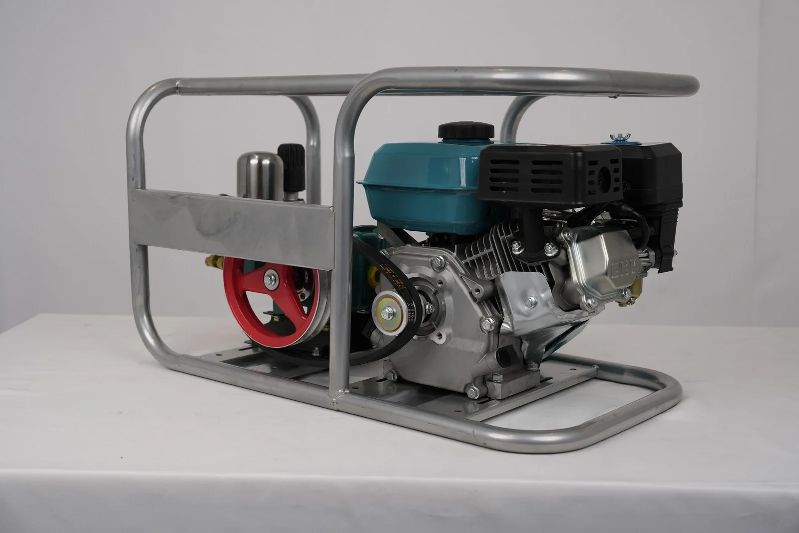 WENXIN 22-30-round-frame sprayer unit (engine + pump), frame view