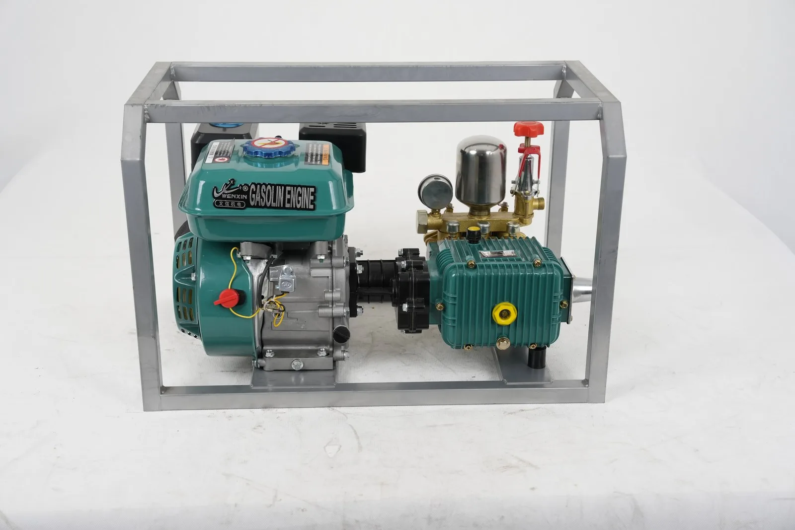 WENXIN 22-30-square-tube-direct-drive sprayer unit (engine + pump), engine view