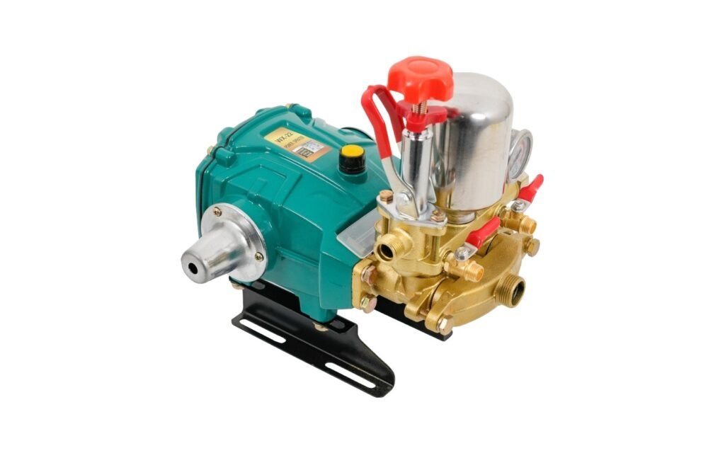 How Does a Plunger Pump Work? Agricultural Sprayer Pumps Explained