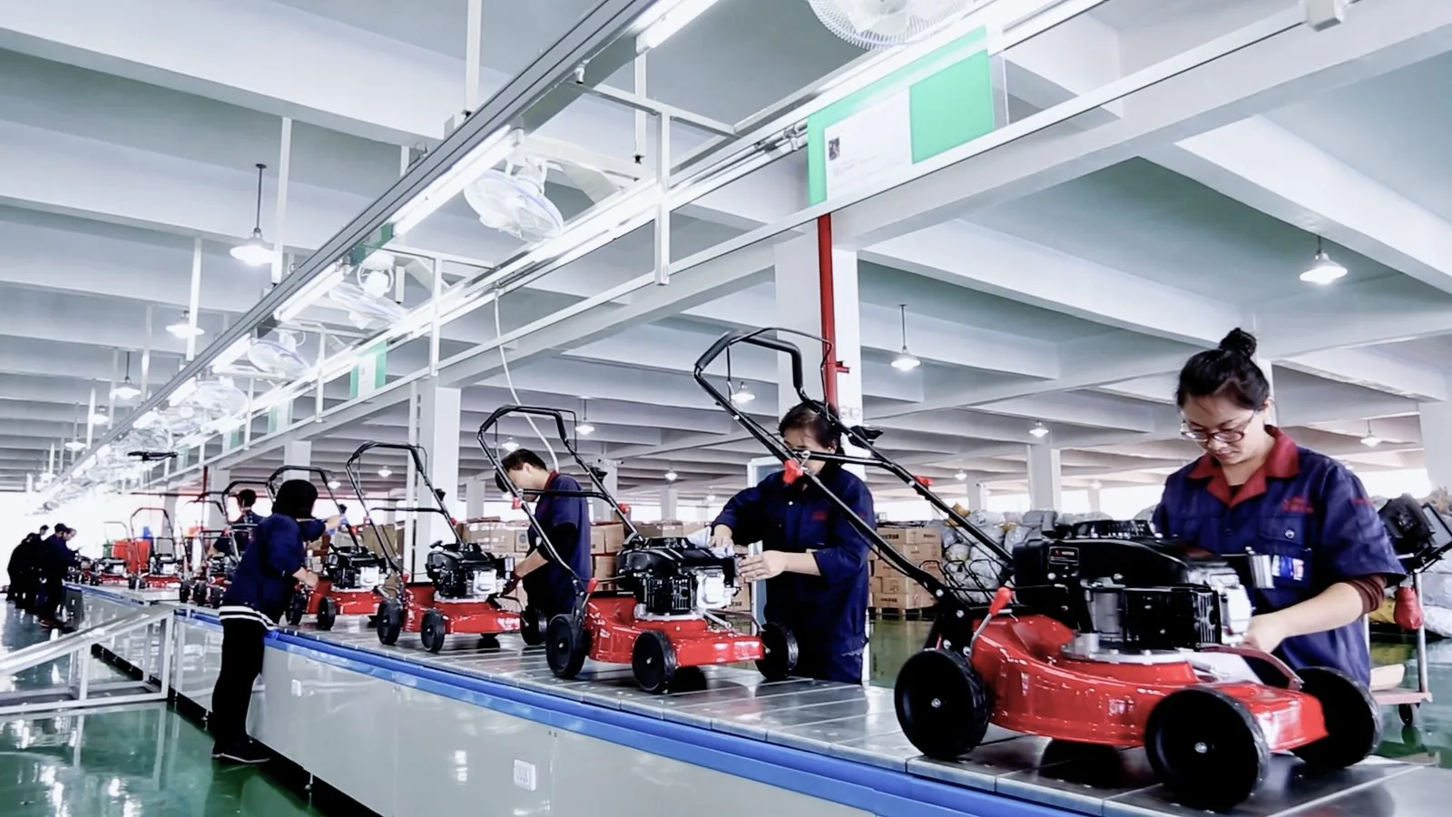 Lawn mower assembly line at WENXIN