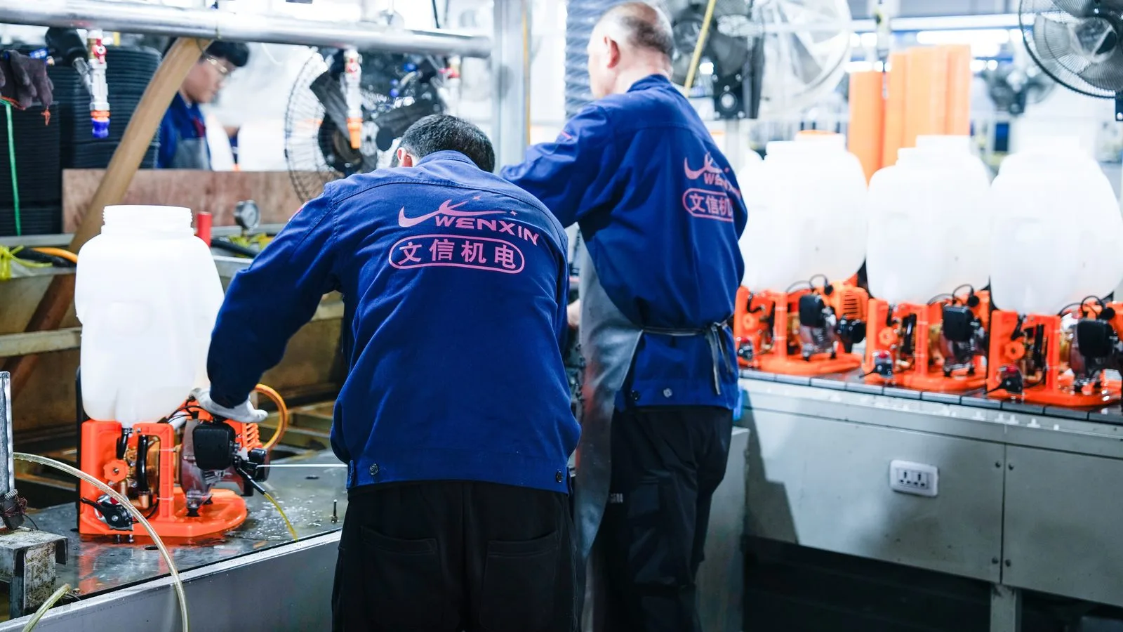 Power sprayer performance testing: pressure, flow rate and spraying performance