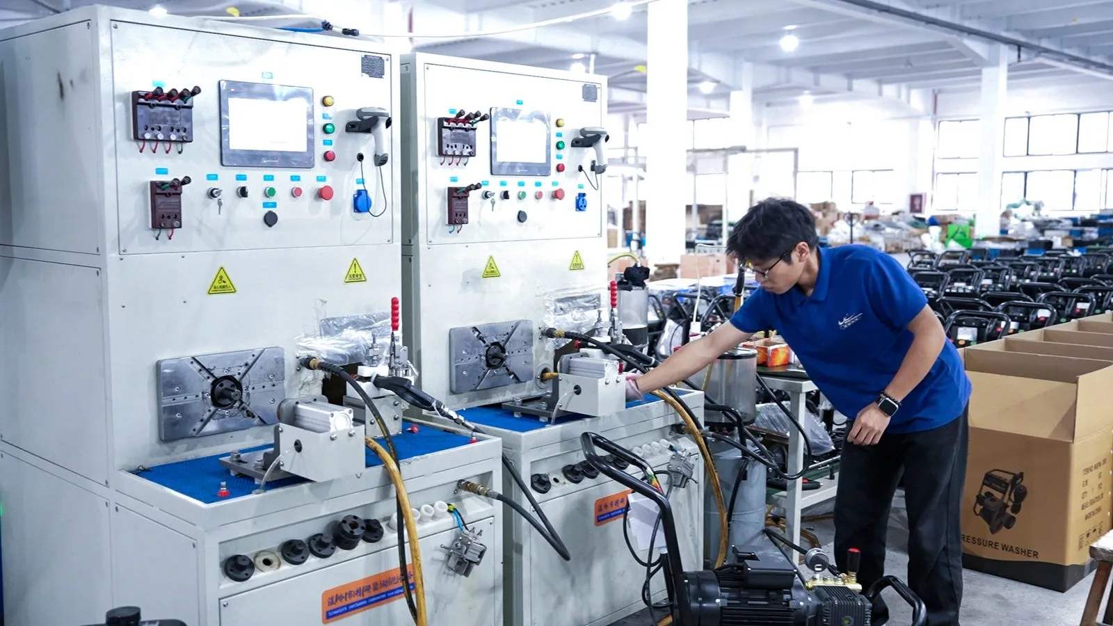Pressure washer testing: operating pressure, water flow and cleaning performance